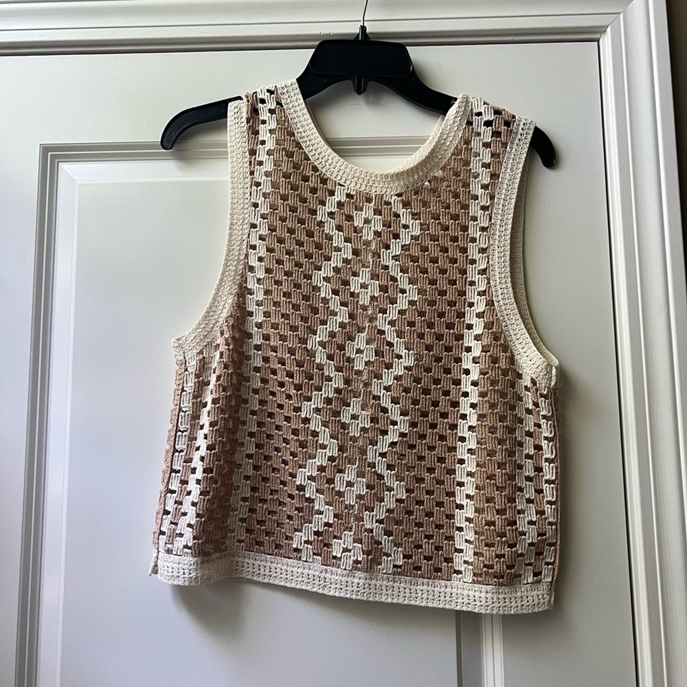 Z Supply Cropped Brown and White Sleeveless Tank